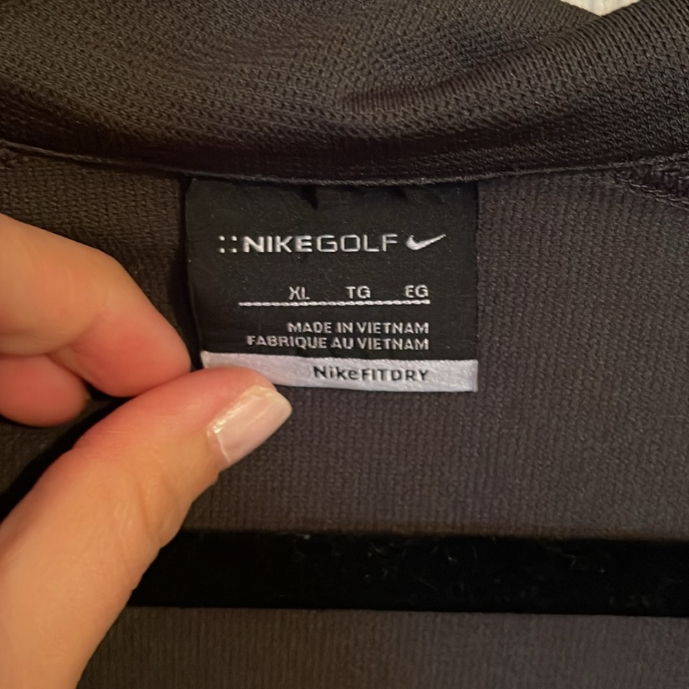 Nike Fit Dry Golf Shirt. Size XL. - Picture 3 of 4